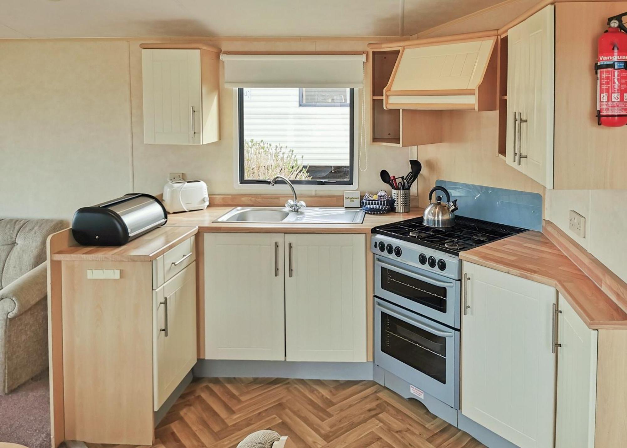 Grondre Holiday Park Clynderwen Екстериор снимка